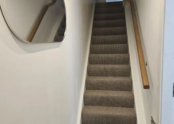 Number33 ベッド・アンド・ブレックファスト 3*